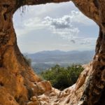 Blick aus der Höhle Cova Alma