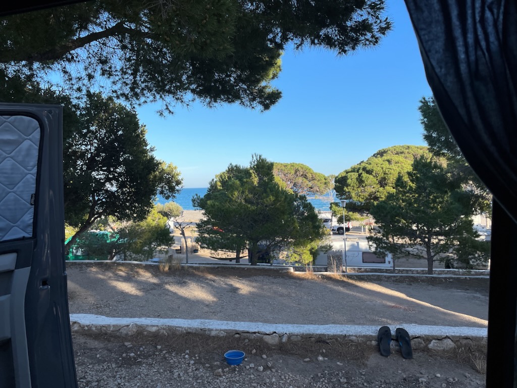 Unser Stellplatz in Cala d'Ogues