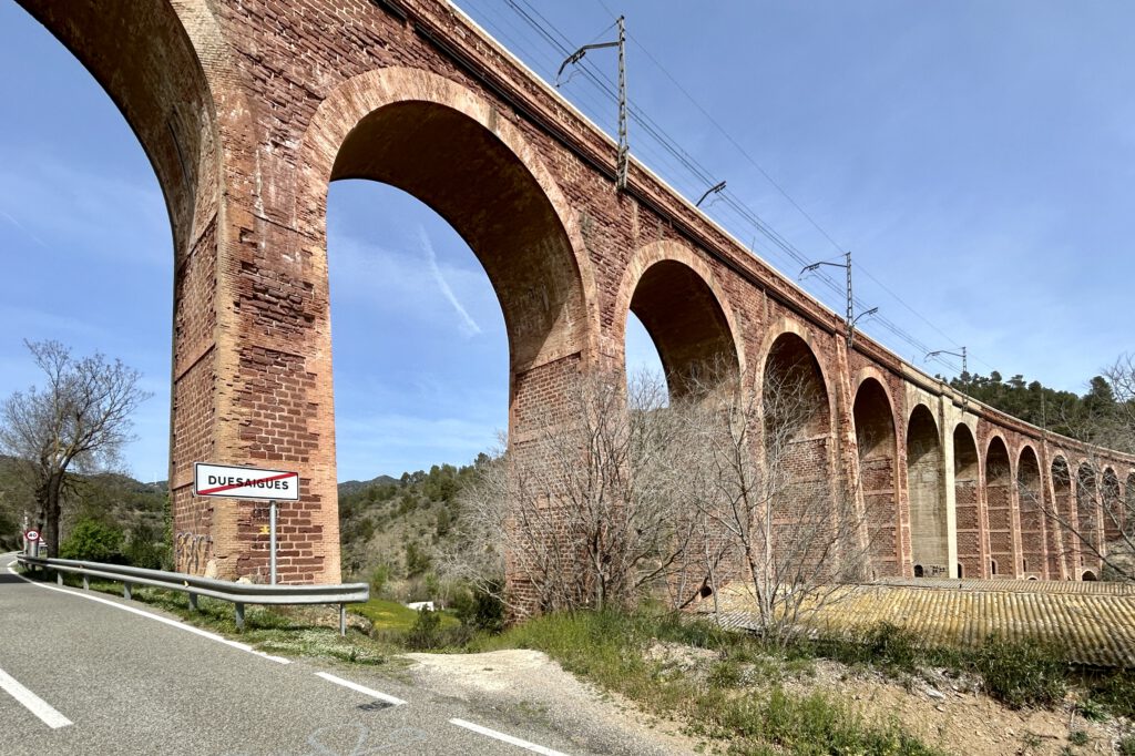 Das Viadukt del Massos aus der Nähe